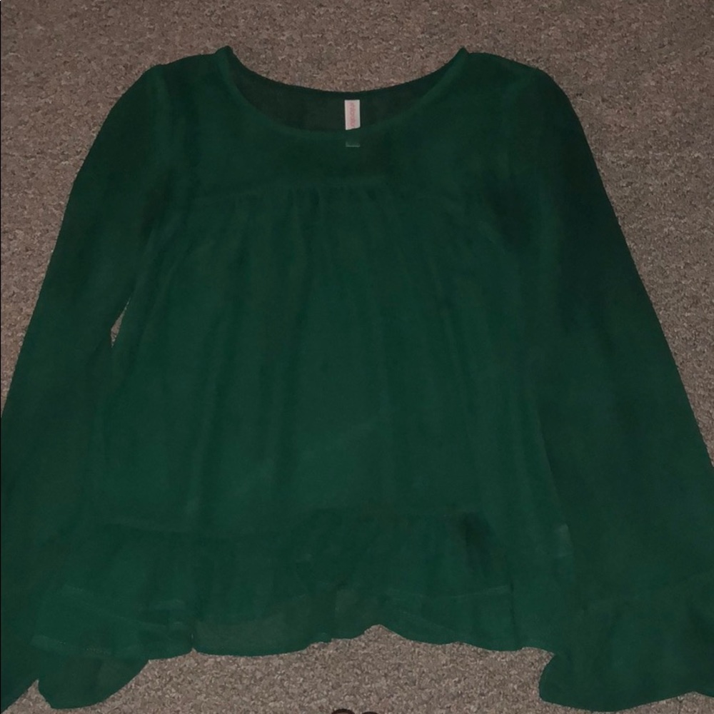 Sheer bell sleeve top!